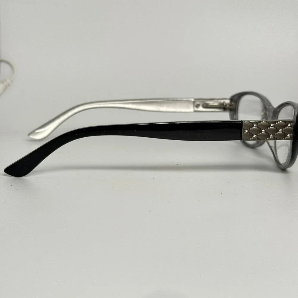 Revlon‎ Womens Cat Eye Eyeglasses Black Silver Quilted Temple Frames 23409